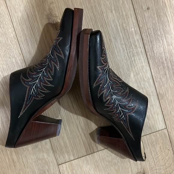 Charlie 1 Horse Womens Size 6 Lucchese Western Mule Boots / Clogs Square Toe - Picture 6 of 16